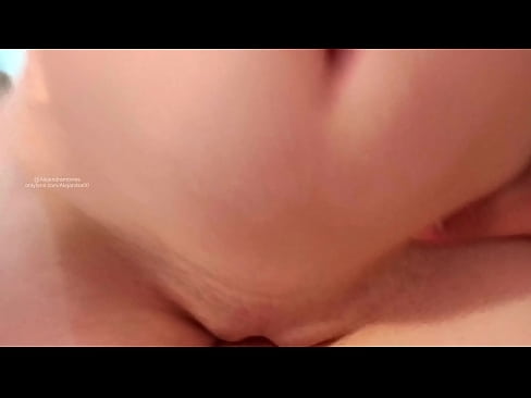 ❤️ E moe ana i roto i te rūma o taku tuahine ka oho ake ahau ️❌ Porno i mi.pornburst.ru ❌️❤